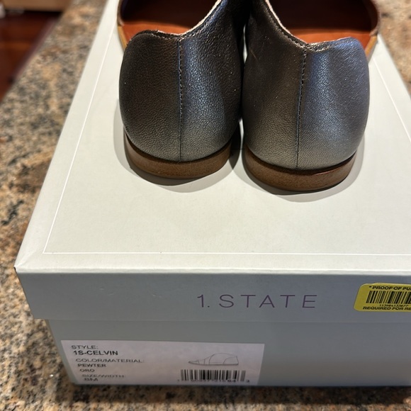 1. State slip on shoes - Picture 3 of 4